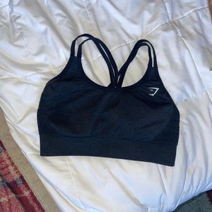 Black gymshark sports bra !